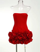 Load image into Gallery viewer, ROBYNN NESBITT Ruffle Floral Mini Dress