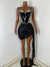 Load image into Gallery viewer, CHENGDU Metallic Corset Set