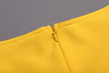 Load image into Gallery viewer, BEAUTYLEAF Bandage Chain Mini
