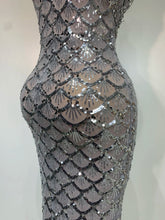 Load image into Gallery viewer, CHANIE Silver Mermaid Sequin Gown
