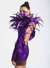 Load image into Gallery viewer, EMU Feather Mini Backless
