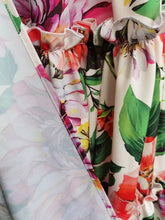 Load image into Gallery viewer, VESTIA Floral Midi Dress
