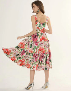 VESTIA Floral Midi Dress