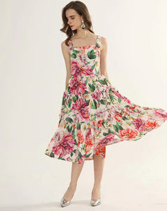 VESTIA Floral Midi Dress