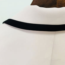 Load image into Gallery viewer, TILIAMERICA Blazer Feather Sleeve
