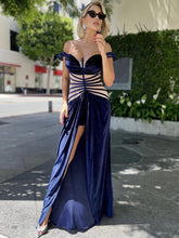 Load image into Gallery viewer, WITTROCKIA Long Velvet Dress

