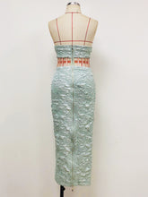 Load image into Gallery viewer, WEIGELA Midi Dress
