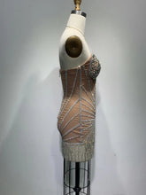 Load image into Gallery viewer, WEDELIA Crystal Tassel Mini
