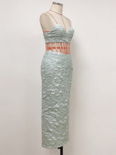 Load image into Gallery viewer, WEIGELA Midi Dress
