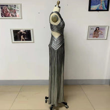 Load image into Gallery viewer, COCCINEA Evening Dress
