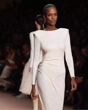 Load image into Gallery viewer, PULSATILLA Backless Long Dress
