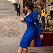 Load image into Gallery viewer, CALLISTEMON Midi Bandage Dress
