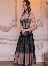 Load image into Gallery viewer, NEOREGELIA Lace Midi Dress
