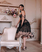 Load image into Gallery viewer, NEOREGELIA Lace Midi Dress
