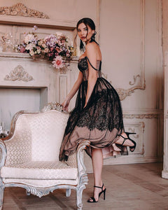 NEOREGELIA Lace Midi Dress