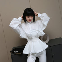 Load image into Gallery viewer, MILLETTIA Ruffle Lantern Top
