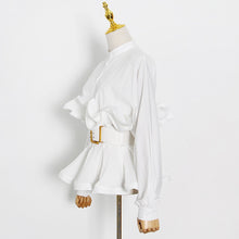 Load image into Gallery viewer, MILLETTIA Ruffle Lantern Top
